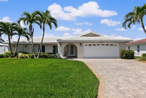 4333 48th Ave S, ST PETERSBURG, FL, 33711-4611 | Card Image