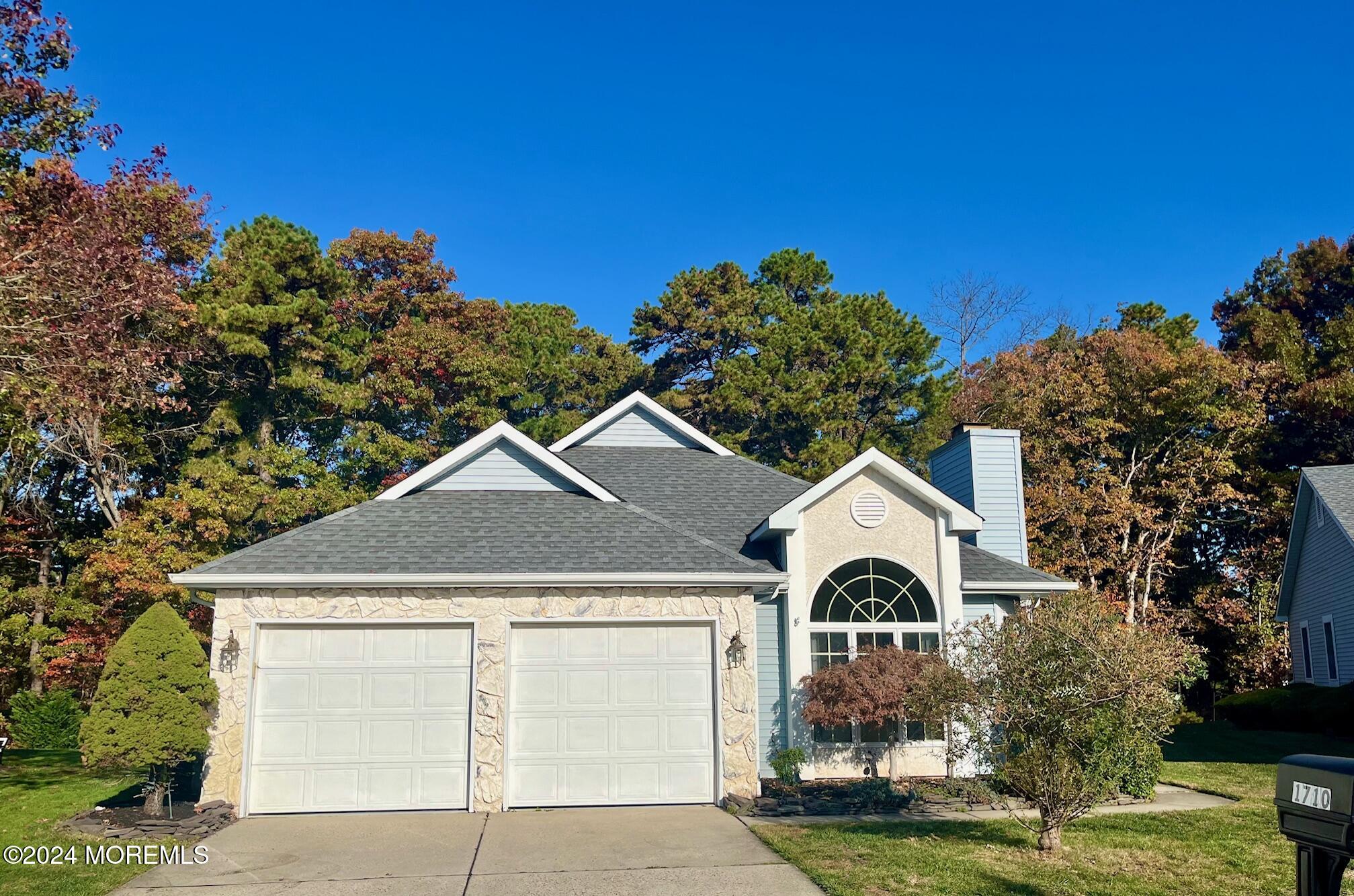 Lacebark Ct, Toms River, NJ 08755
