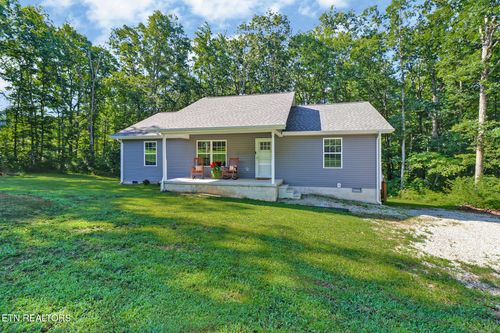 2296 Memory Garden Rd, Jamestown, TN, 38556-2541 | Card Image