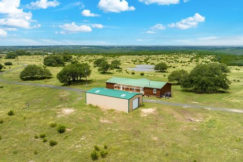 3814 Ranch Rd, Rocksprings, TX, 78880 | Card Image