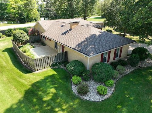66 Country Club Dr, Danville, IL, 61832-1205 | Card Image