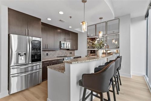 807-1080 Peachtree St Ne, Atlanta, GA, 30309-6805 | Card Image