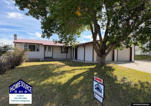 796 Garner Dr, Lander, WY, 82520-3512 | Card Image
