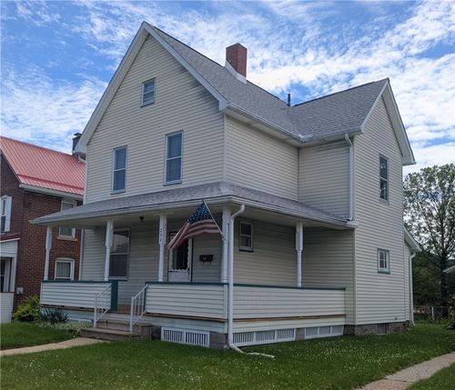 252 Oak St, Indiana, PA, 15701-2038 | Card Image