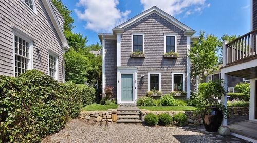 c-420 Commercial St, Provincetown, MA, 02657-2417 | Card Image