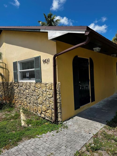 1-9431 Sun Ct, West Palm Beach, FL, 33403-1072 | Card Image