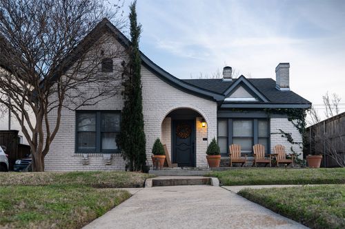 5533 Pershing Ave, Fort Worth, TX, 76107-4709 | Card Image
