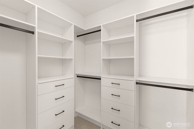12837 Ne 91 St St, House other with 2 bedrooms, 3 bathrooms and null parking in Kirkland WA | Image 27