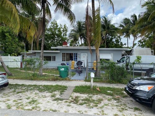 1455 Nw 112th St, Miami, FL, 33167-3619 | Card Image