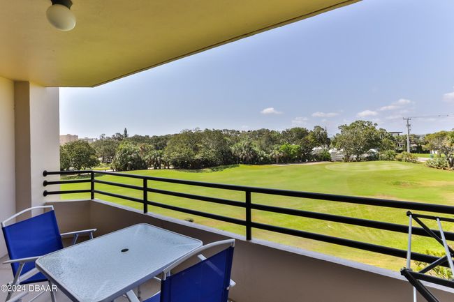 2B1 - 1 Oceans West Blvd, Condo with 2 bedrooms, 2 bathrooms and null parking in Daytona Beach Shores FL | Image 21
