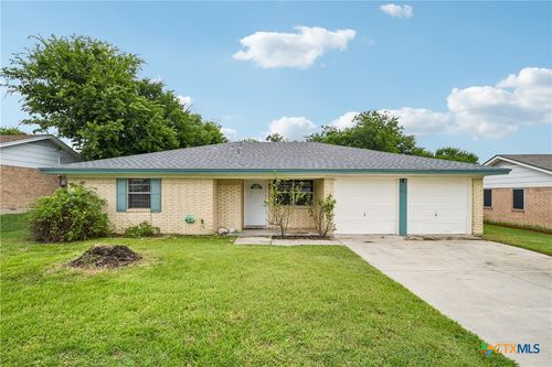 912 Edwards St, Copperas Cove, TX, 76522-3612 | Card Image