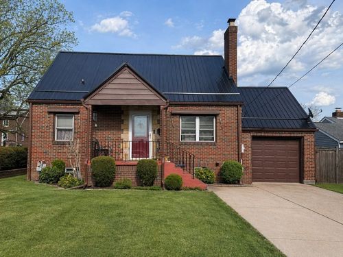 510 Haig St, Ellwood City, PA, 16117-1223 | Card Image