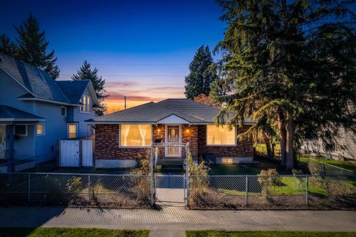942 E Baldwin Ave, Spokane, WA, 99207-2511 | Card Image