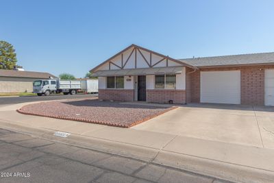 A - 10021 N 97 Th Avenue, Home with 2 bedrooms, 2 bathrooms and null parking in Peoria AZ | Image 3