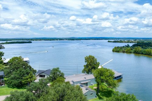 317 Scenic Dr, Horseshoe Bay, TX, 78657-7015 | Card Image