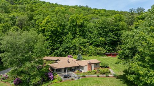 7 Sugar Loaf Cut, West Simsbury, CT, 06092-2315 | Card Image