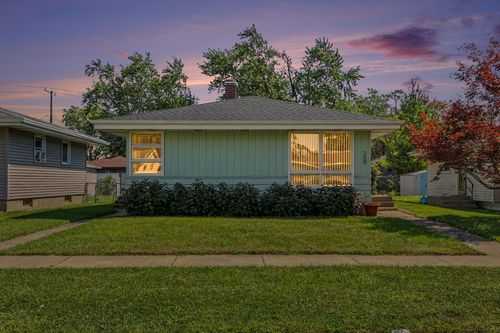 209 S Virginia St, Hobart, IN, 46342 | Card Image