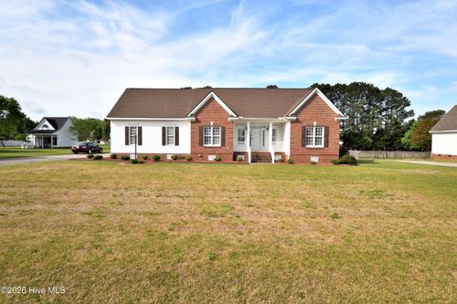 1484 Sarah Ruppert Rd, Nashville, NC, 27856-9575 | Card Image