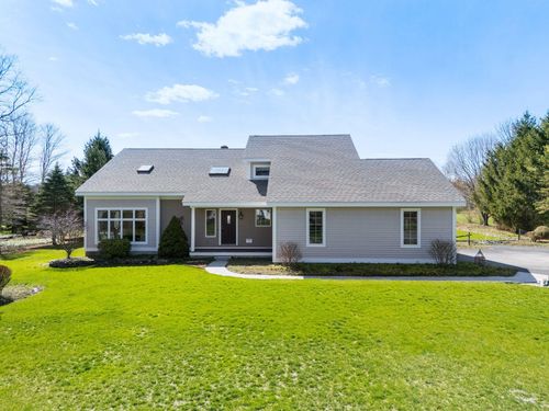 11 Captain Parker Dr, Lee, NH, 03861-6568 | Card Image