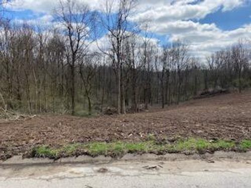 1027 Morris Dr, Richmond, KY, 40475-7915 | Card Image