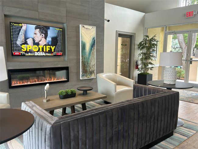 APT-201 - 2823 N Course Dr, Condo with 2 bedrooms, 2 bathrooms and null parking in Pompano Beach FL | Image 26