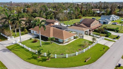17435 W Carnegie Cir, FORT MYERS, FL, 33967-5854 | Card Image