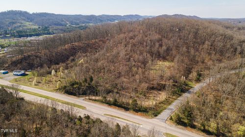 1116 Moreland Dr, Kingsport, TN, 37664-5221 | Card Image