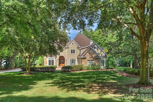 125 Falmouth Rd, Mooresville, NC, 28117-6004 | Card Image