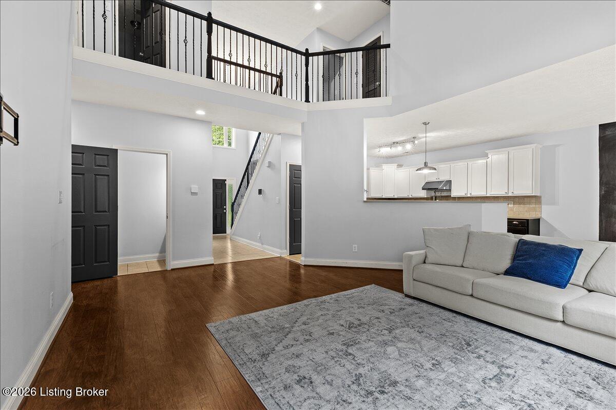 Residential in Crestwood 3