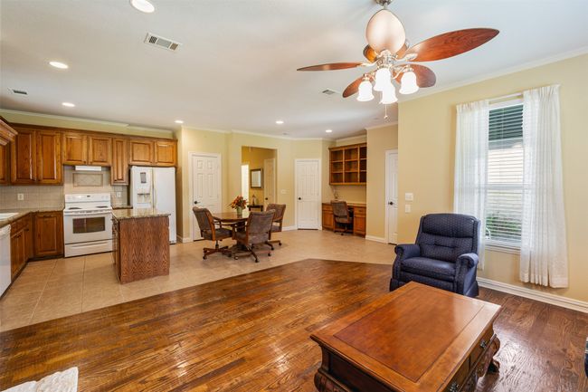 8597 Fallow Run, House other with 4 bedrooms, 4 bathrooms and null parking in Larue TX | Image 31