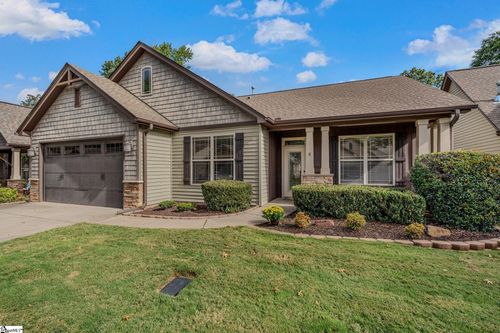 6 Dolerite Dr, Taylors, SC, 29687-5352 | Card Image