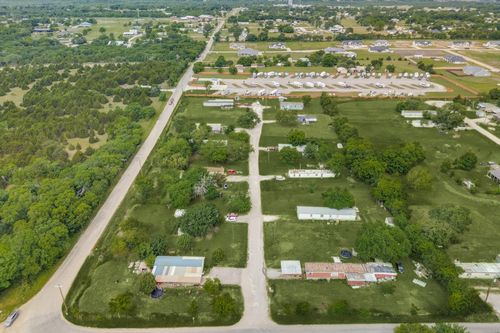 Amber mhp Cr 900, Princeton, TX, 75407 | Card Image