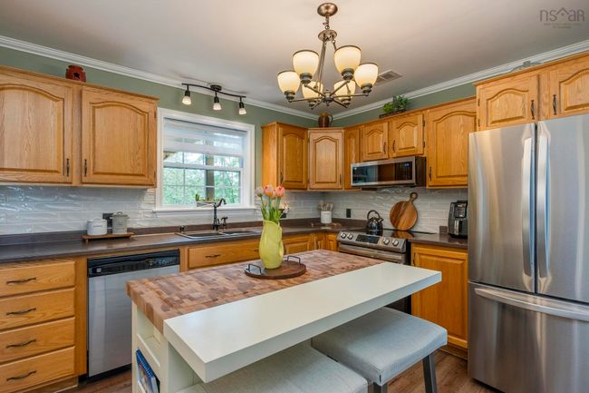 942 Kingston Heights Dr, House other with 4 bedrooms, 2 bathrooms and 2 parking in Kingston NS | Image 4