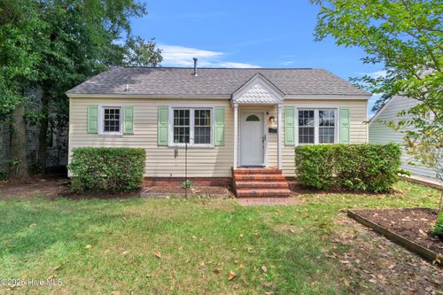 2037 Burnett Blvd, Wilmington, NC, 28401-6939 | Card Image