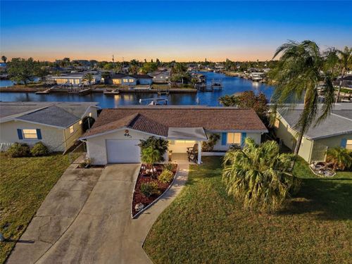 6521 Leeside Isle, HUDSON, FL, 34667 | Card Image