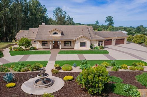 520 Stanton St, Arroyo Grande, CA, 93420-5611 | Card Image