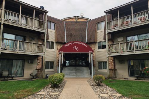 apt-a14-2005 E 122nd St, Burnsville, MN, 55337-3150 | Card Image