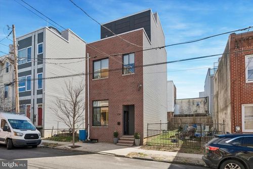 2720 W Cabot St, PHILADELPHIA, PA, 19121-4610 | Card Image