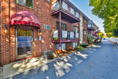 E1 - 3 Richardson St, Condo with 2 bedrooms, 1 bathrooms and 1 parking in Wakefield MA | Image 1