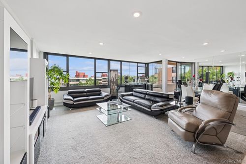 apt-8b-162 9th Ave, Whitestone, NY, 11357-2016 | Card Image