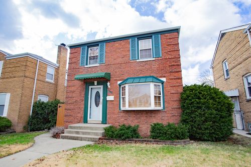 6617 W Foster Ave, Chicago, IL, 60656-2135 | Card Image