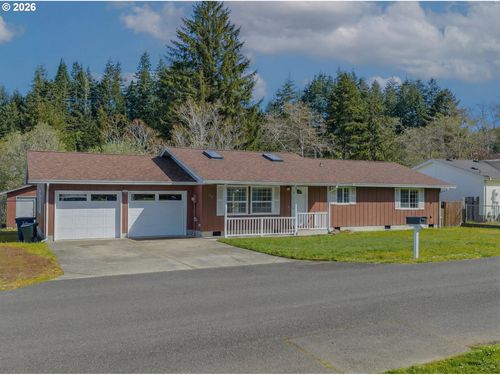 530 Robinhood Ave, Lakeside, OR, 97449-9623 | Card Image