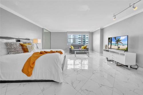 503-2501 S Ocean Drive, Hollywood, FL, 33019 | Card Image