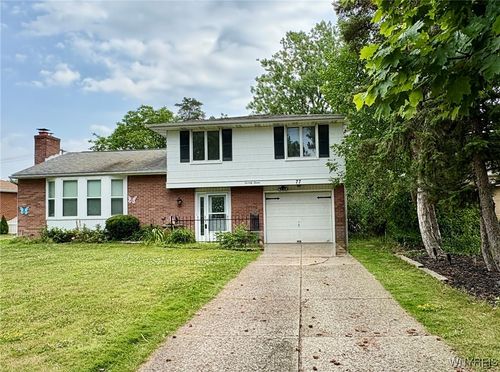 77 Monarch Dr, Amherst, NY, 14226-1520 | Card Image