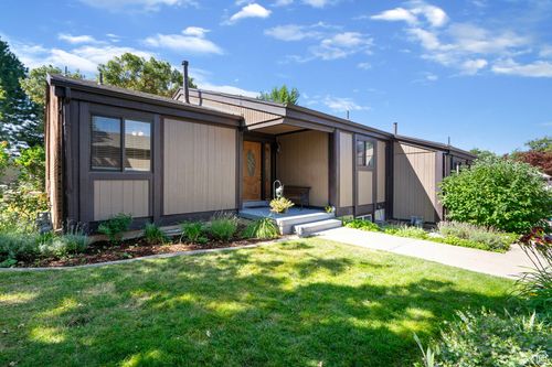 2588 E 1930 N, Layton, UT, 84040-7931 | Card Image