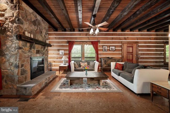 4705 Yowell Ln, House other with 3 bedrooms, 3 bathrooms and null parking in Marshall VA | Image 5