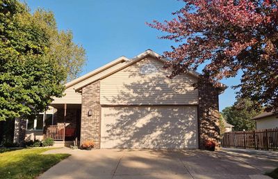 1119 Broadway Drive, House other with 4 bedrooms, 3 bathrooms and null parking in SUN PRAIRIE WI | Image 1