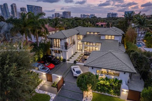 4241 Palm Ln, Miami, FL, 33137-3346 | Card Image