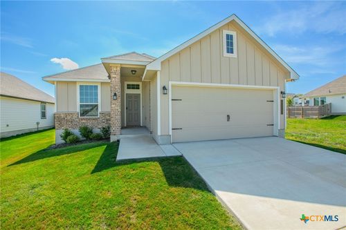 113 University Ave, Troy, TX, 76579-3946 | Card Image