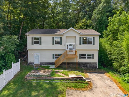 229 Palmer Street Ext, Norwich, CT, 06360-4832 | Card Image